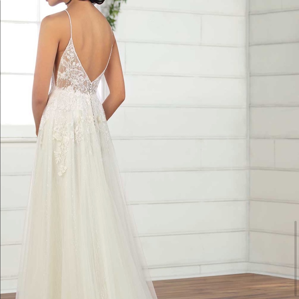 NWT D2840 Essense of Australia Wedding Dress - Picture 3 of 7